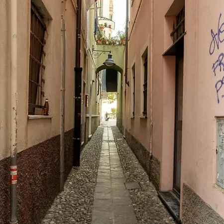 아파트 Angolo Di - In The Heart Of The Old Town 스포토르노